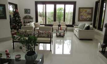 Imagem 7: Alphaville Ipês, sobrado com 04 suítes, sendo 02 tipo americana, jardim, piscina, e boa lo