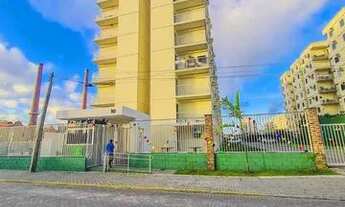 Imagem 5: Apartamento com dois quartos, tela de proteção e varanda