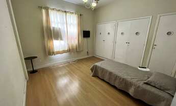 Imagem 3: Apartamento para venda tem 140 metros quadrados com 2 quartos em Icaraí - Niterói - RJ