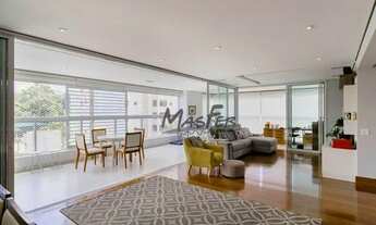 Imagem 2: Apartamento com living amplo para 3 ambientes, 3 suítes + dormitório/escritório, 4 vagas