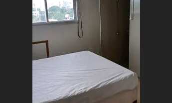 Imagem 4: Apartamento mobiliado com piscina