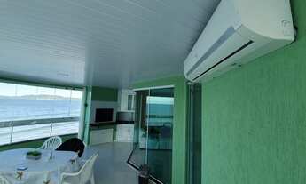 Imagem 7: Apartamento Frente Mar com Ampla Sacada para Locação de Temporada em Meia Praia, Itapema