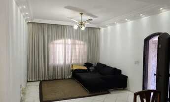 Imagem 3: Sobrado na Rua Professor Toledo. Tudo com armários. Ótimo para residencia ou comércio