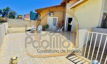 Imagem 4: Ótima casa muito ensolarada e com vista para mata verde!