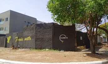 Imagem 2: Imóvel residencial e comercial com 600 m2 a 50 metros da avenida Goiás Norte