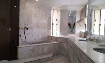 Imagem 7: Amplo e espaçoso apartamento no melhor de Moema Pássaros. 4 dormitórios, 4 vagas de garage