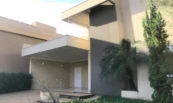 Imagem 5: CASA PARA LOCAÇÃO CONDOMÍNIO GAIVOTAS II, 3 DORMITÓRIOS ARMÁRIO EMBUTIDOS, SALA, COZINHA B