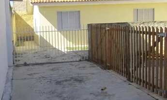 Imagem 2: Residência com 2 quartos para alugar por R$ 1200.00, 70.00 m2 - PINHEIRINHO - CURITIBA/PR