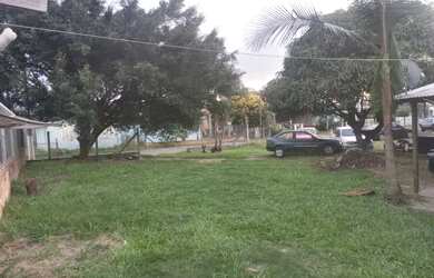 Imagem 3: Terreno com casa mista