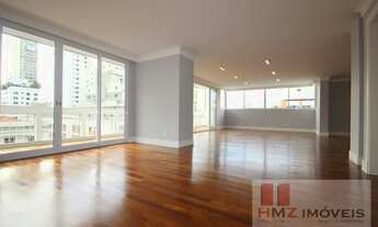 Imagem 4: Cobertura para aluguel e venda tem 382 metros quadrados com 4 quartos