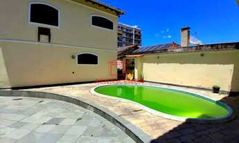 Imagem 4: Casa com 6 Quartos (2 Suítes) e 5 Vagas na Taquara