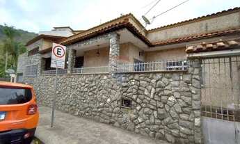 Imagem 5: Casa à venda, no bairro Santa Catarina, 4 quartos, duas salas e duas cozinhas, além de um