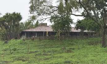 Imagem 4: 70.000m² | Fundo com o Jardim Petrópolis