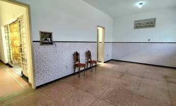 Imagem 2: Casa com 4 quartos (2 suítes) no bairro Serra