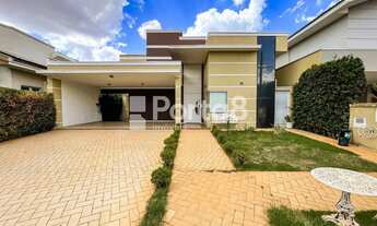 Imagem: Casa de 3 Dormitórios Para Locação No