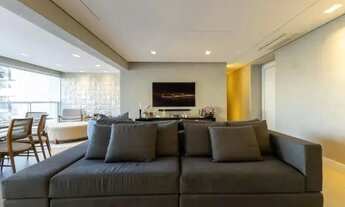 Imagem 6: Apartamento à Venda na Chácara Santo Antônio, 189 m², 4 Quartos, 3 Suítes, 3 Vagas por R