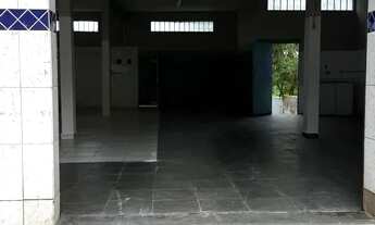 Imagem 4: Ponto comercial/Loja/Box para aluguel tem 240 metros quadrados