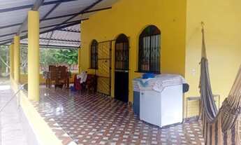 Imagem 2: Chácara na estrada do Paricatuba com casa , Iranduba -AM