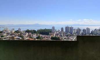 Imagem 6: Vendo casa na agronômica