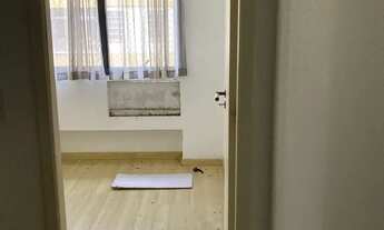 Imagem 6: ÓTIMA SALA COM 37 METROS PRIVATIVOS E BOX ESCRITURADO