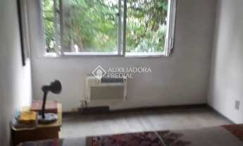 Imagem 4: Apartamento com 2 quartos para alugar no bairro Camaquã