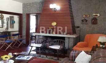 Imagem 3: CHARMOSA CASA DE CAMPO LINEAR EM ALBUQUERQUE TERESÓPOLIS RJ