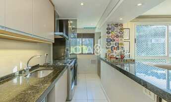 Imagem 6: APARTAMENTO MOBILIADO EM CONDOMÍNIO CLUBE COM 2 VAGAS Cobertura mobiliada na manoel ribas