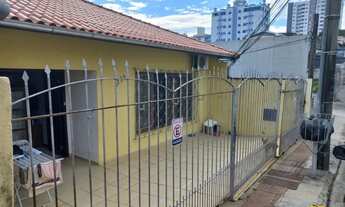 Imagem: Casa à venda em Barreiros com 4 quartos