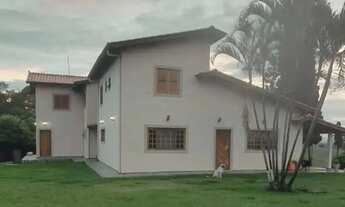 Imagem 2: Fazenda/Sítio/Chácara para venda com 240 metros quadrados com 6 quartos