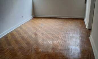 Imagem 3: Apartamento no centro, bem localizado, semi mobiliado, pintura nova