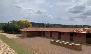 Imagem 2: Haras à venda em Jaguariúna, Área Rural de Jaguariúna, com 4 suítes, com 5.5 hectares