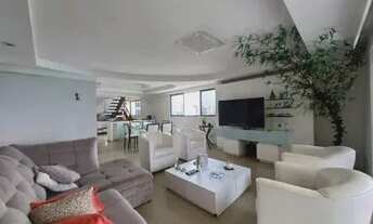 Imagem 4: Excelente apartamento na cobertura tipo duplex, localizado na avenida Boa Viagem, com 244