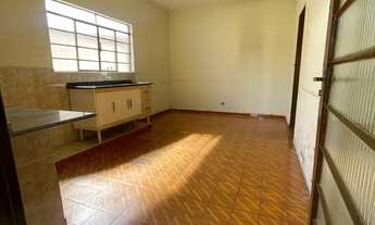 Imagem 3: Casa venda com 3 dormitórios no Parque Industrial em São José dos Campos