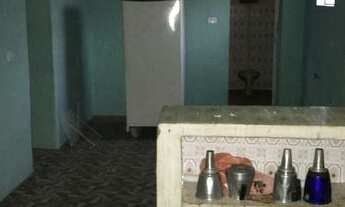 Imagem 5: Casa próximo a igreja matriz, caixa econômica e centro comercial