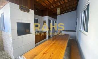 Imagem 3: Sobrado a 450 metros de distância do mar na praia de Gravatá em Navegantes