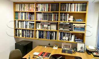 Imagem 2: The First Office Lorena - Sala comercial disponível p/ locação contendo 32m², 1 dormitório