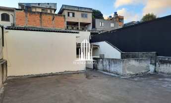 Imagem 4: OPORTUNIDADE Sobrado com 4 casas e 2 salões comerciais em Diadema