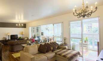 Imagem 3: Apartamento no Campo Belo com 154m2 possui 3 dormitorios e 3 vagas de garagem