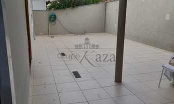 Imagem 2: Casa Sobrado - Urbanova - Condomínio Recanto da Serra - 3 Dormitórios - 250m²