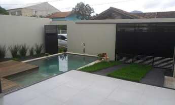 Imagem 5: Ótima casa duplex com três quartos, sendo um suíte com closet em Condomínio