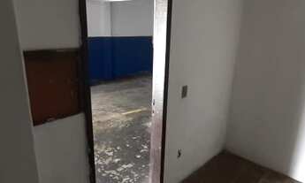Imagem 4: Oportunidade ponto Imbetiba c/ 200m², escritórios, banheiros