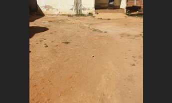 Imagem 5: Casa para venda tem 200 metros quadrados com 2 quartos em Planaltina - Brasília - DF