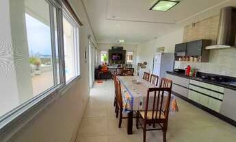 Imagem 3: Casa de Alto Padrão no Bairro Pedra Branca em Palhoça