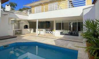 Imagem: Casa à venda com 4 Quartos 2 Suítes no