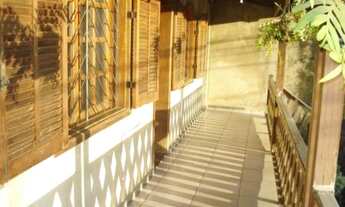 Imagem: Casa com 4 dormitórios à venda em Contagem