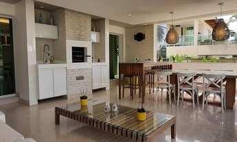 Imagem 7: Casa de condomínio sobrado para venda possui 450 metros quadrados com 4 quartos