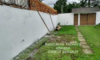 Imagem 4: Casa para venda possui 400 metros quadrados com 2 quartos em Boraceia - Bertioga - São Pau