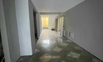 Imagem 3: Loja na Av Oliveira Paiva