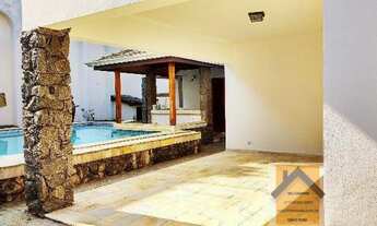 Imagem 2: Casa Alto Padrão para Venda em Alphaville Santana de Parnaíba-SP