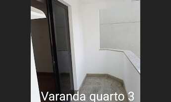 Imagem 4: 4 quartos, 2 suítes, banheiro social e dependência de empregado Cód: 20232 TLL